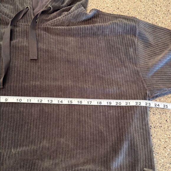 ABERCROMBIE & FITCH Ribbed Velour Hoodie - Picture 2 of 9